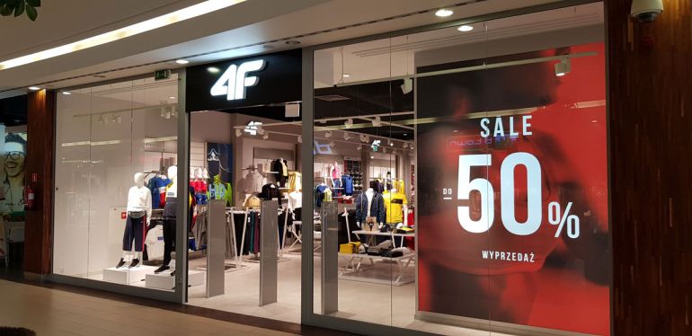 4F chose MMG Centers Ciechanów